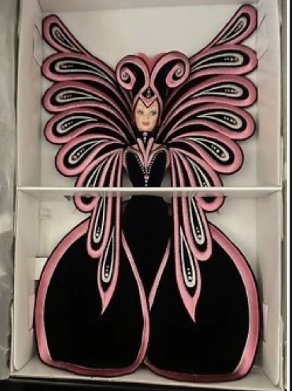 Le Papillon Bob Mackie Barbie - Picture 3 of 4